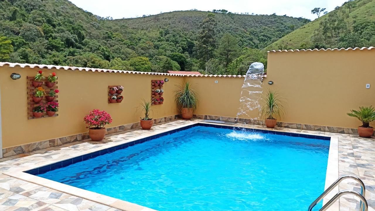 Pousada Alejandro クーニャ エクステリア 写真