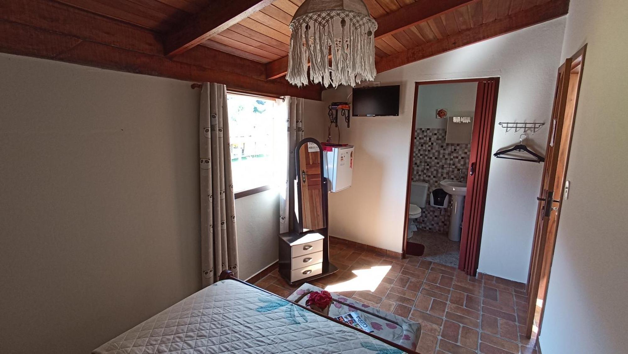Pousada Alejandro クーニャ 部屋 写真
