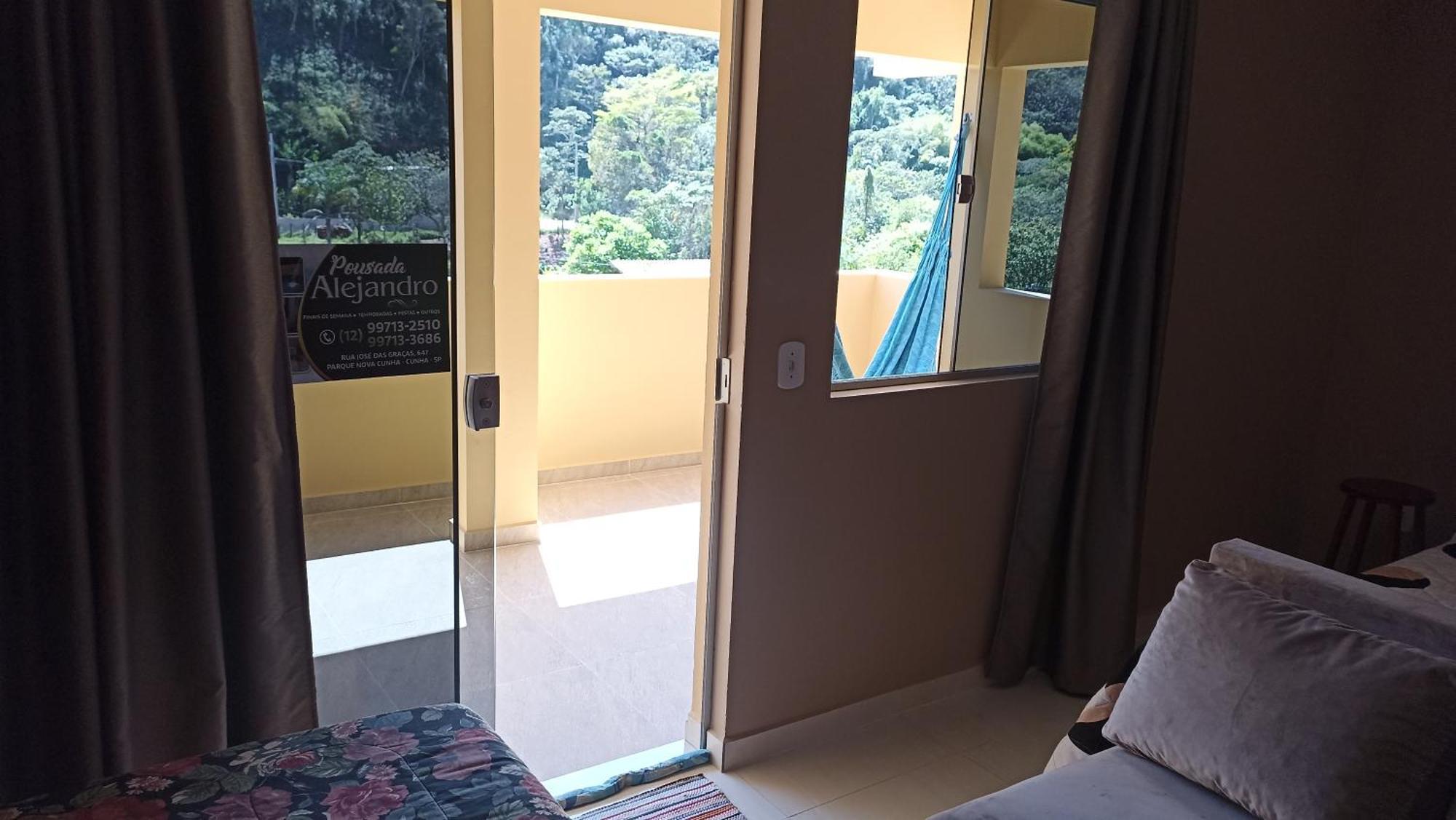 Pousada Alejandro クーニャ 部屋 写真